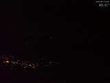21 : 03