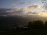 06 : 55