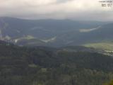 15 : 51