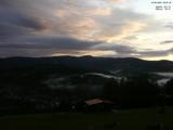 06 : 51