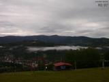 09 : 27