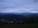 06 : 51