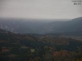 15 : 51
