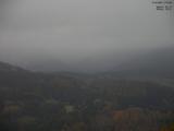 17 : 51