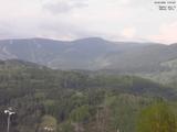 17 : 37
