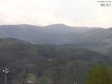 18 : 37