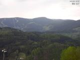 18 : 27