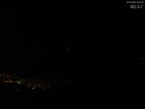 22 : 01