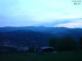 04 : 45
