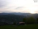 05 : 53