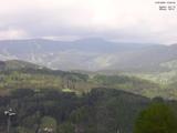 15 : 53