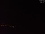 01 : 37