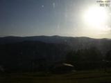 06 : 25