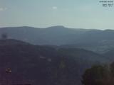 08 : 37