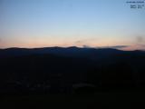 04 : 59