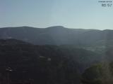 08 : 13