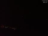 03 : 03