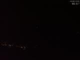 03 : 33