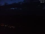 04 : 37
