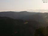 06 : 33