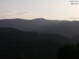 06 : 43