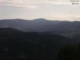 07 : 53