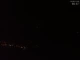 01 : 33