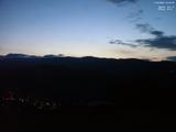 04 : 49
