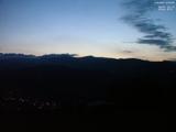 04 : 53