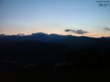 05 : 03