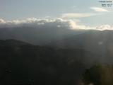 06 : 43