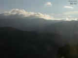 06 : 49