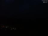 05 : 33