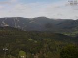 14 : 47