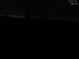 01 : 04