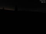 02 : 04