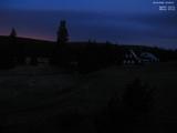 03 : 40