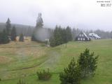 09 : 40