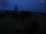 04 : 00