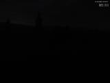 03 : 00