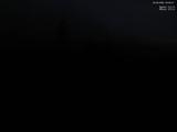 03 : 04