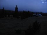 03 : 40