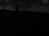 23 : 00