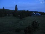 03 : 40