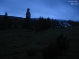 22 : 08
