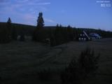03 : 40