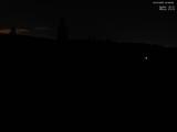 23 : 08