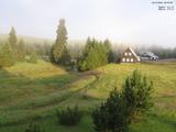 06 : 00