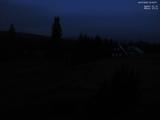 04 : 00
