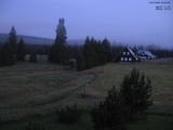 04 : 44